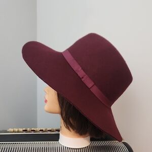 BEAUTIFUL EXPRESS BURGANDY 100% WOOL LARGE BRIM FEDORA HAT